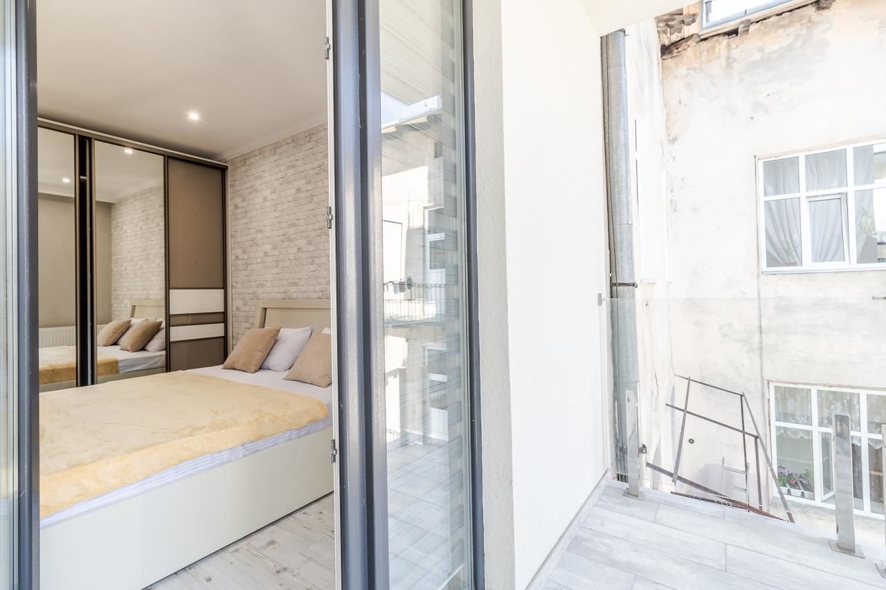 Апартаменты InLvivApartment on Hazova str (3) Львов