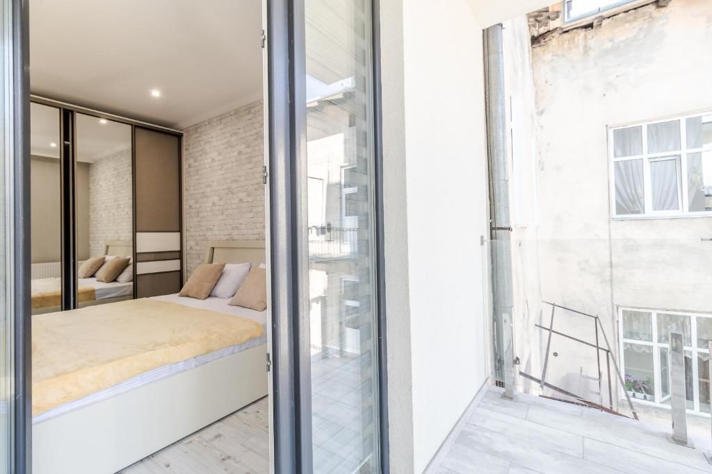 Апартаменты InLvivApartment on Hazova str (3) Львов